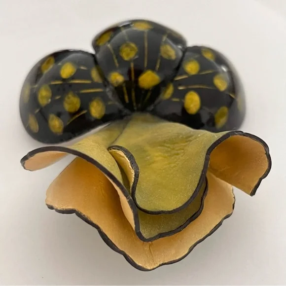 Rare Cilea Paris Resin Floral Pin Brooch - Picture 10 of 14